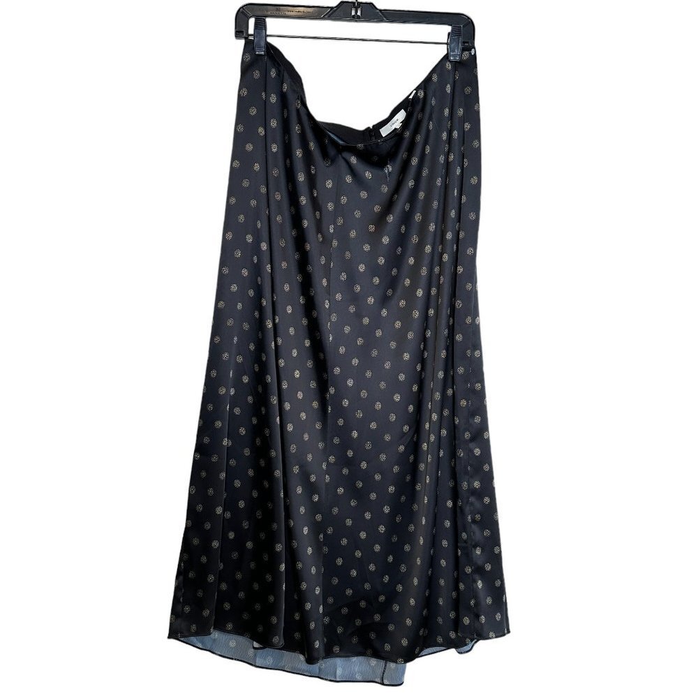 Vince Camuto elegant versatile midi Sun Dot Skirt 1X with elasticized waist